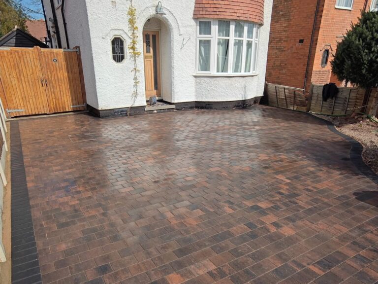 Heritage Paving installed block paved driveway