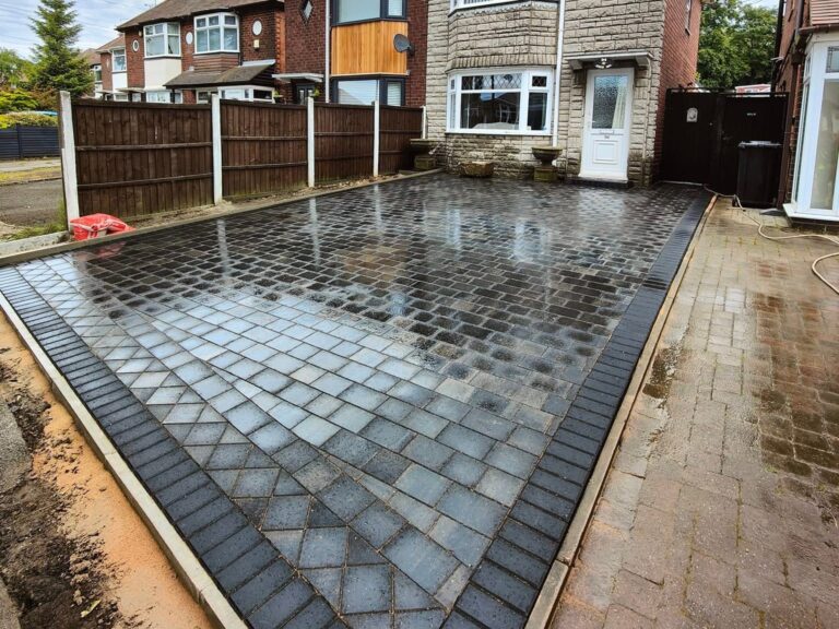 Heritage Paving installed block paved driveway